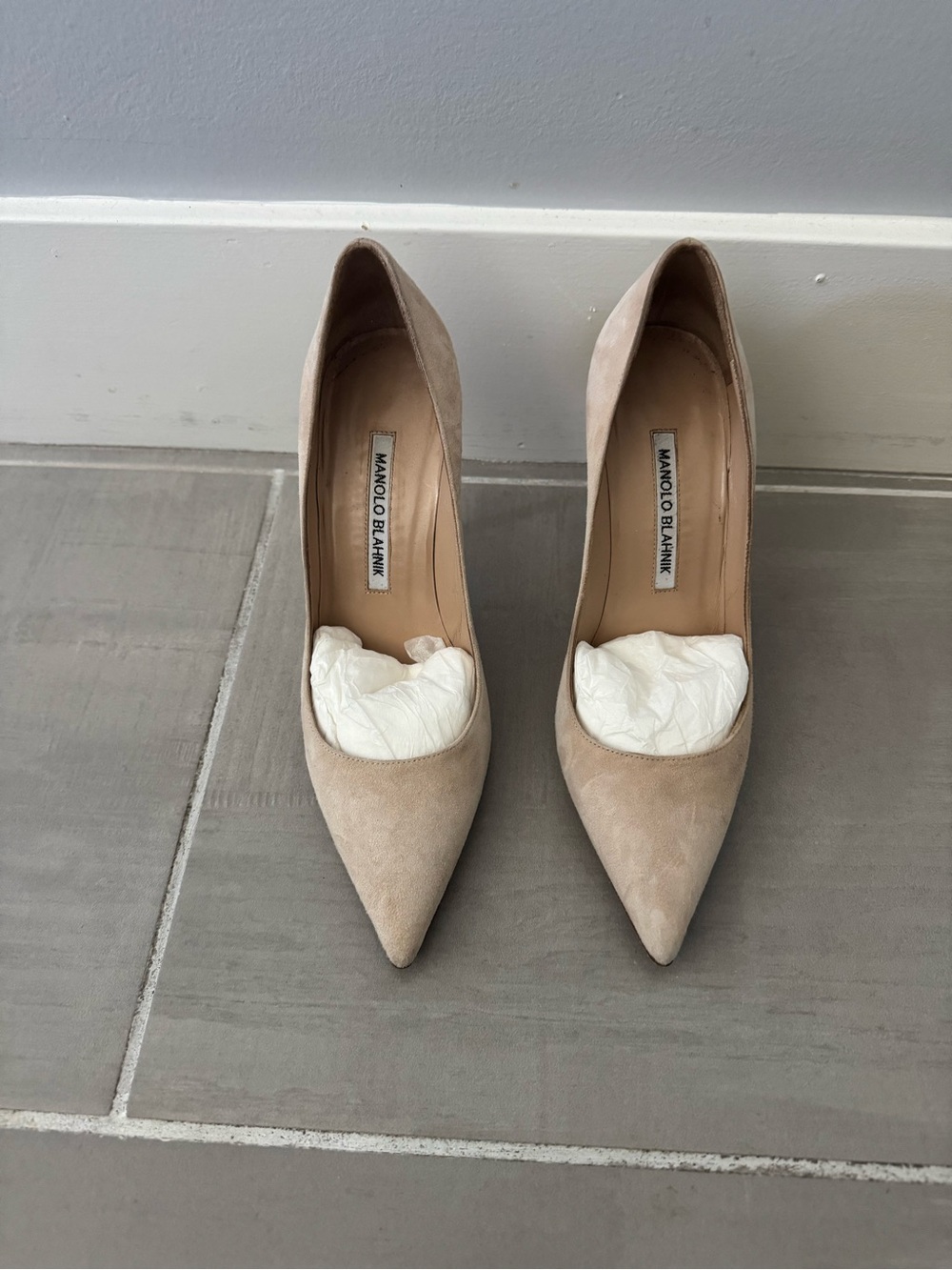 Manolo Blahnik Nude Suede Pointed-Toe Pumps